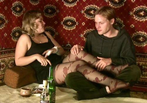 Amateur Girl - Vodka And Champagne (2015/TheyDrunk/HD)