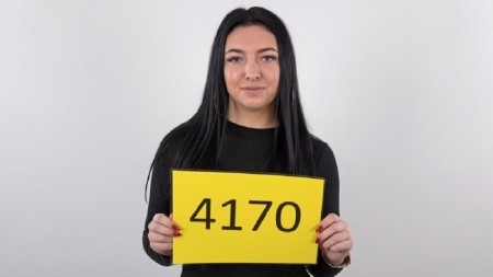 Veronika - 21 Years Old - 4170 (2019/CzechCasting/FullHD/1080p)