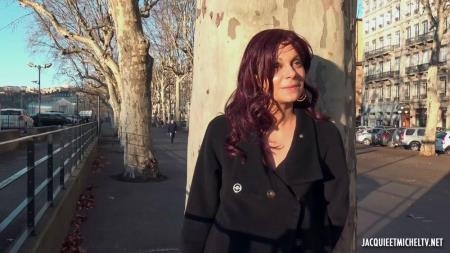 Christine - Christine, 36ans, De Lyon ! (2020/JacquieetMichelTV/FullHD/1080p)