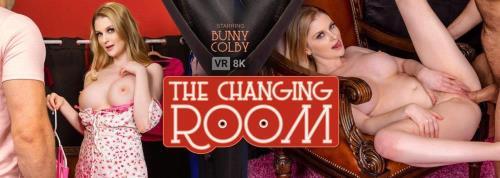 Bunny Colby - The Changing Room (18.02.2022/VRBangers.com/3D/VR/UltraHD 2K/1920p) 