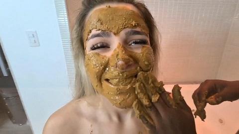 Eat All Of My My Shit Little Sweet Blonde Girl (10.02.2021/SG-Video.com/Scat/FullHD/1080p) 