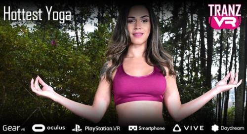 Amanda Fialho - Hottest Yoga (11.04.2021/TranzVR.com/3D/VR/UltraHD 2K/1920p) 
