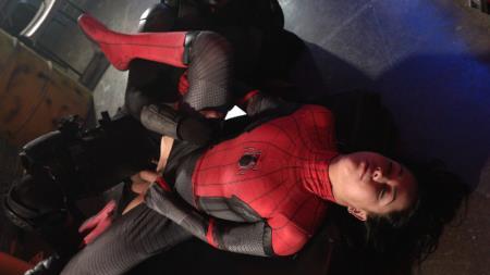 Alina Lopez, Nathan Bronson – Spider-Girl The Multiverse Monster (2021/SD/578p)