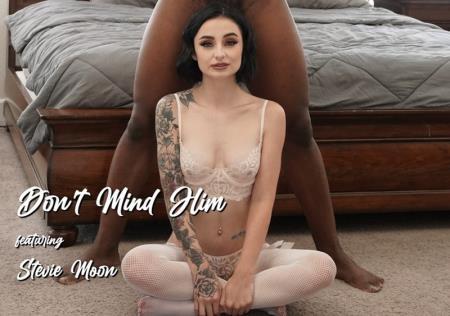 Stevie Moon - Don't Mind Him (2022/SD/480p) 