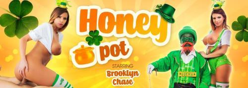 Brooklyn Chase - Honey Pot (20.01.2023/VRbangers.com/3D/VR/UltraHD 2K/1440p)