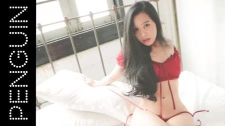 PENGUIN - Thai Nerd Girl Showcases Big Booty in Fuck (2024/FullHD/1080p) 