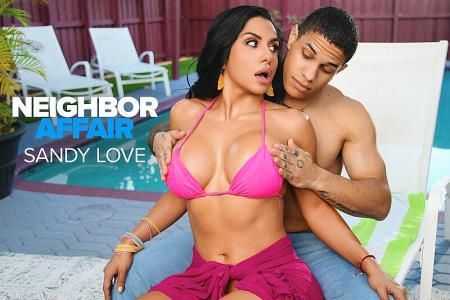 Sandy Love - Mike Ox - Busty Latina Sandy Love gets her body massaged before taking the neighbor's cock (2024/HD/720p) 